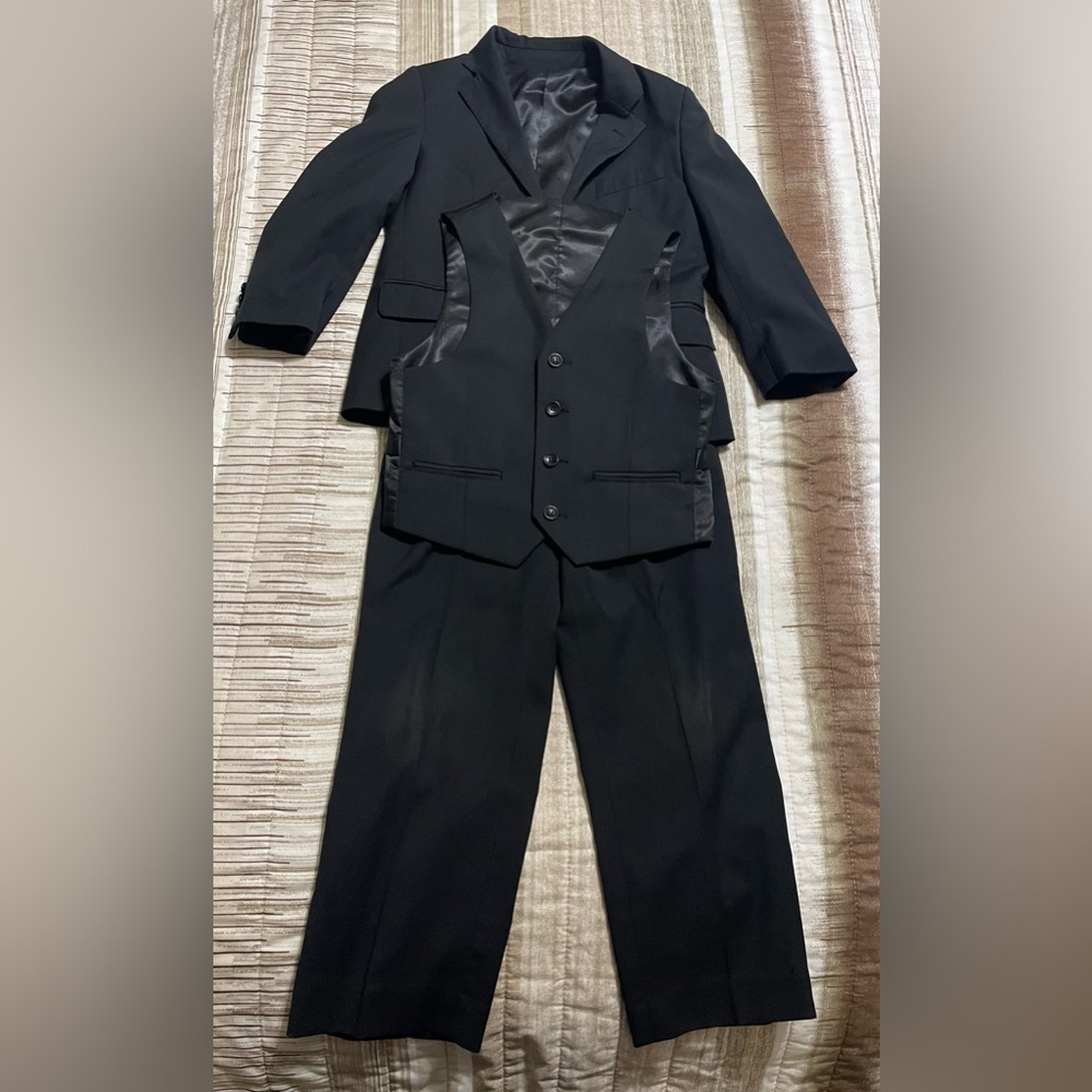 Preowned 3 pc American Exchange Suit